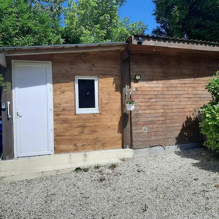 Villa Holiday Chalet 2 Set In Country Side à Bouteilles-Saint-Sébastien Extérieur photo