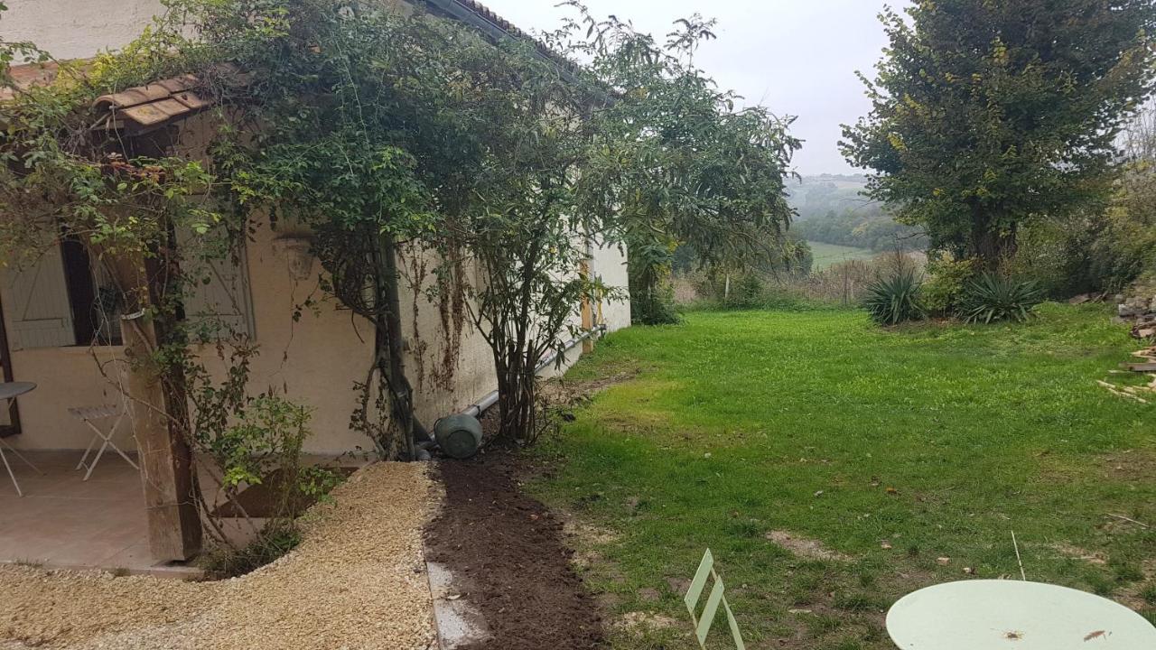 Villa Holiday Chalet 2 Set In Country Side à Bouteilles-Saint-Sébastien Extérieur photo